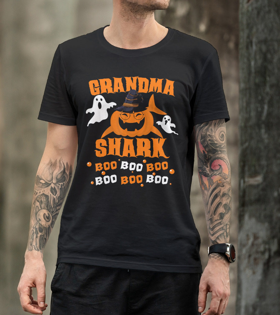 Grandma Shark Witch Boo Boo Boo Halloween Ghosts T-Shirt