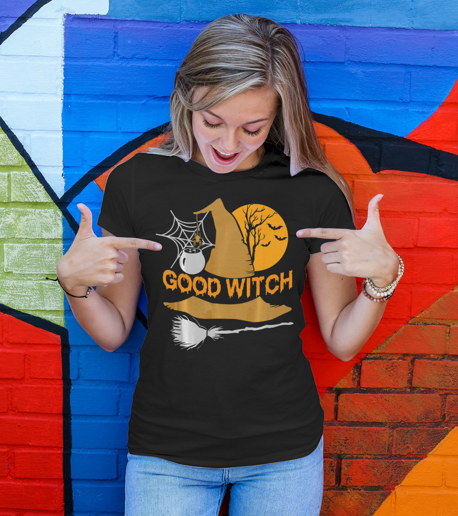 Good Witch Halloween Hat Broomstick Cauldron Bats Moon T-Shirt
