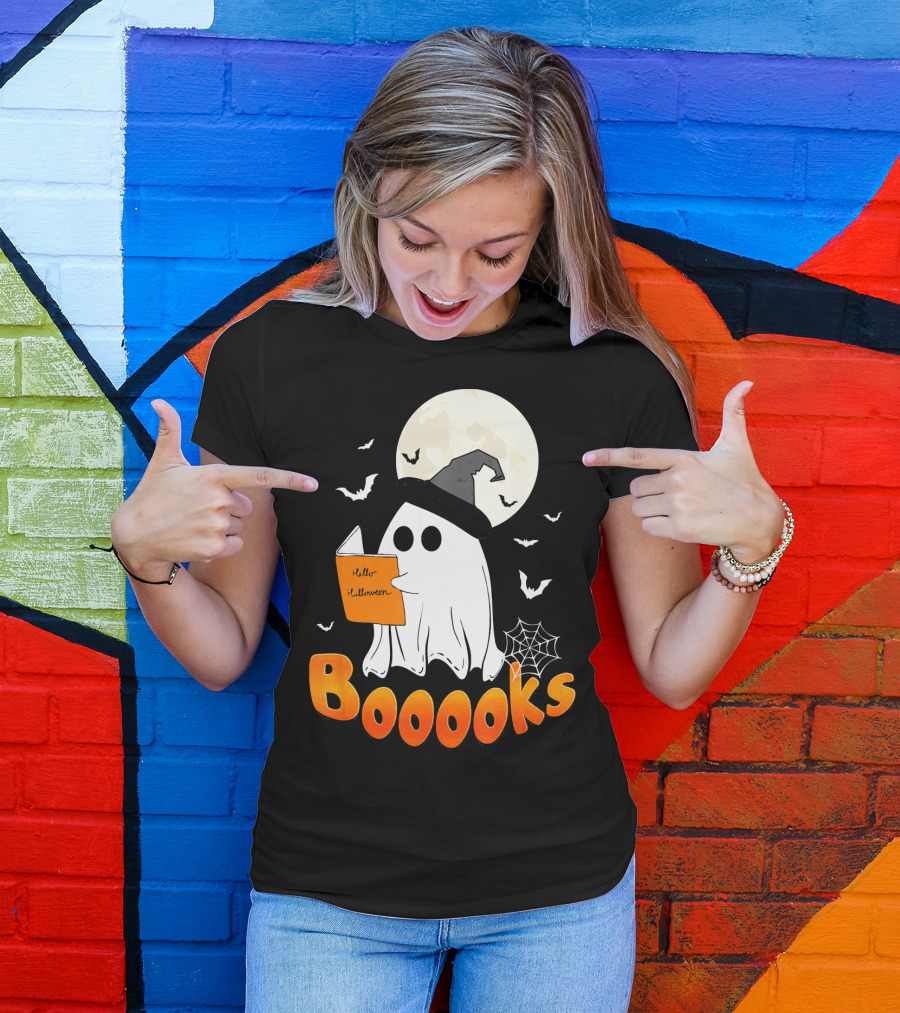 Boooks Ghost Reading Halloween Bats Moon Hat T-Shirt