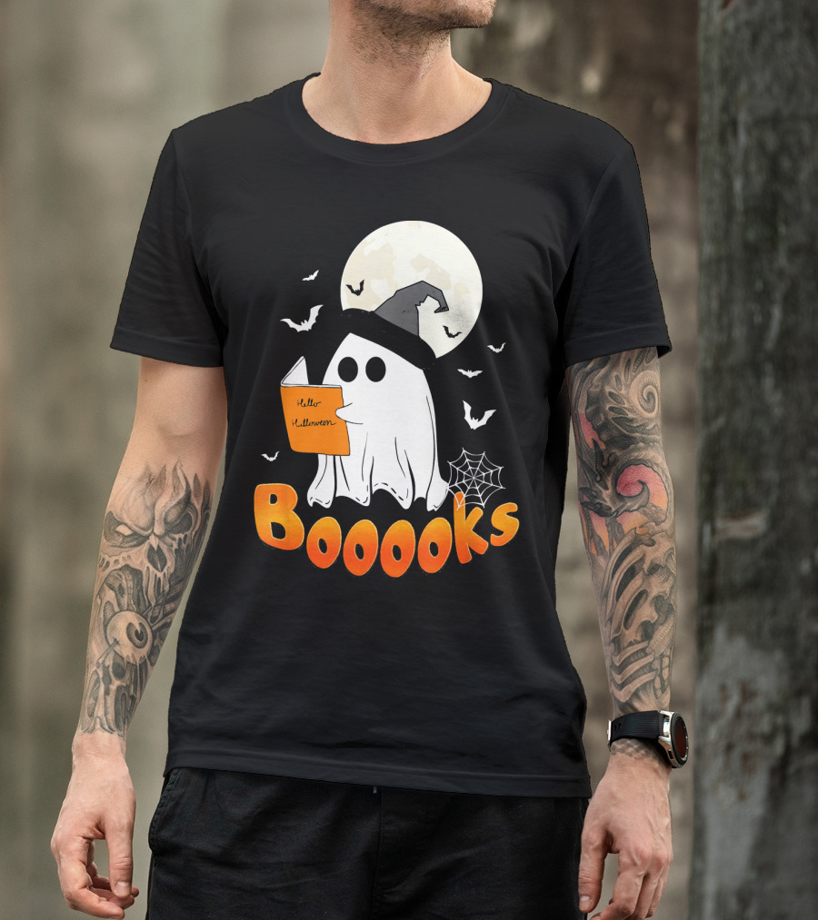 Boooks Ghost Reading Halloween Bats Moon Hat T-Shirt