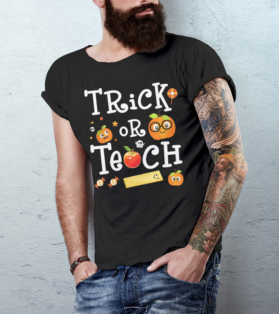 Trick Or Teach Scary Pumpkin Student Halloween T-Shirt