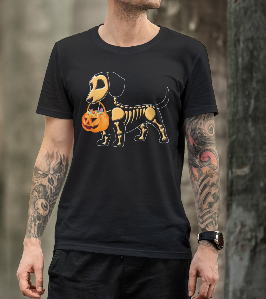 Happy Halloween Funny Dachshund Pumpkin Dog Skeleton Candy T-Shirt