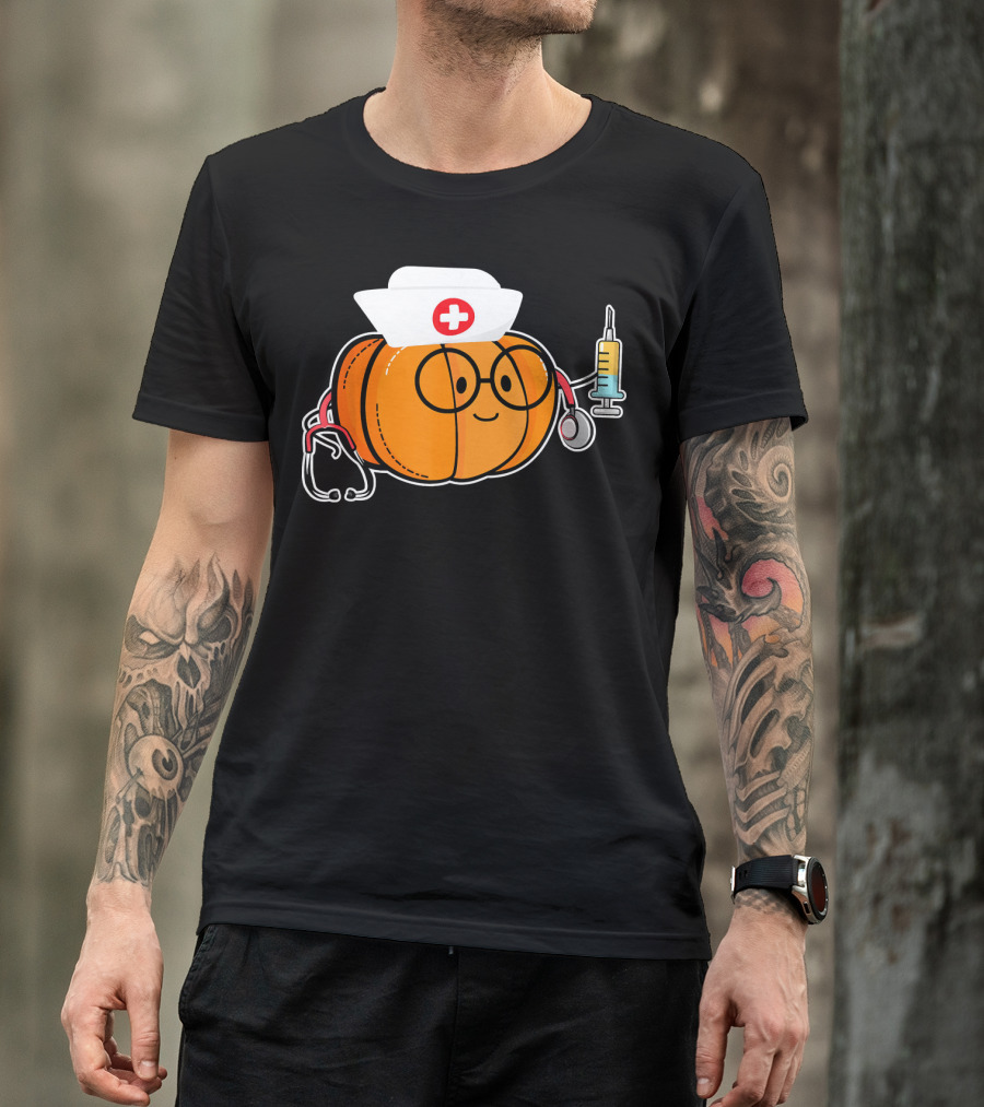 Nurse Halloween Pumpkin With Stethoscope And Syringe Smiling Face T-Shirt