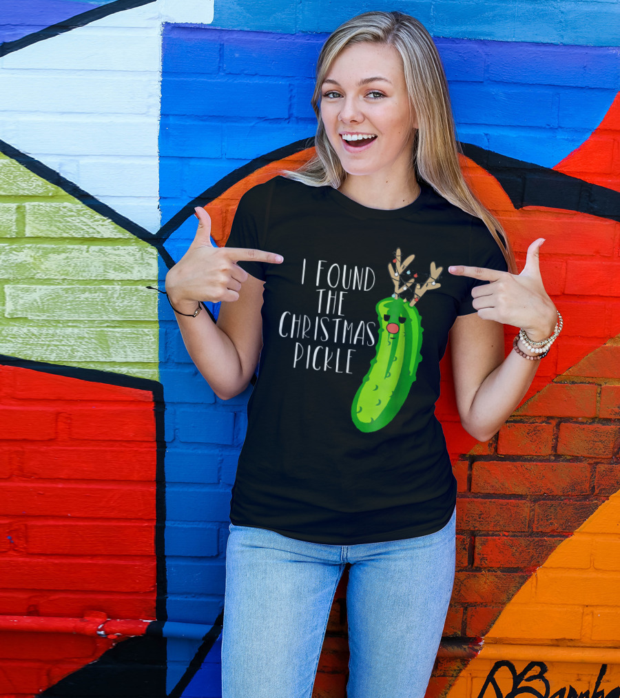 I Found The Christmas Pickle Reindeer Antlers Holiday Humor T-Shirt