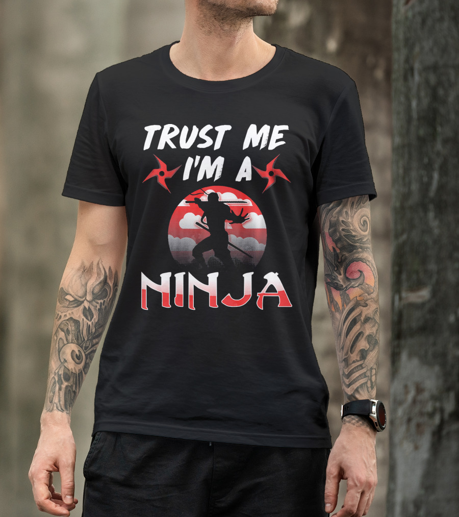 Trust Me I'm A Ninja Shuriken Shadow Silhouette With Red Circle Background T-Shirt