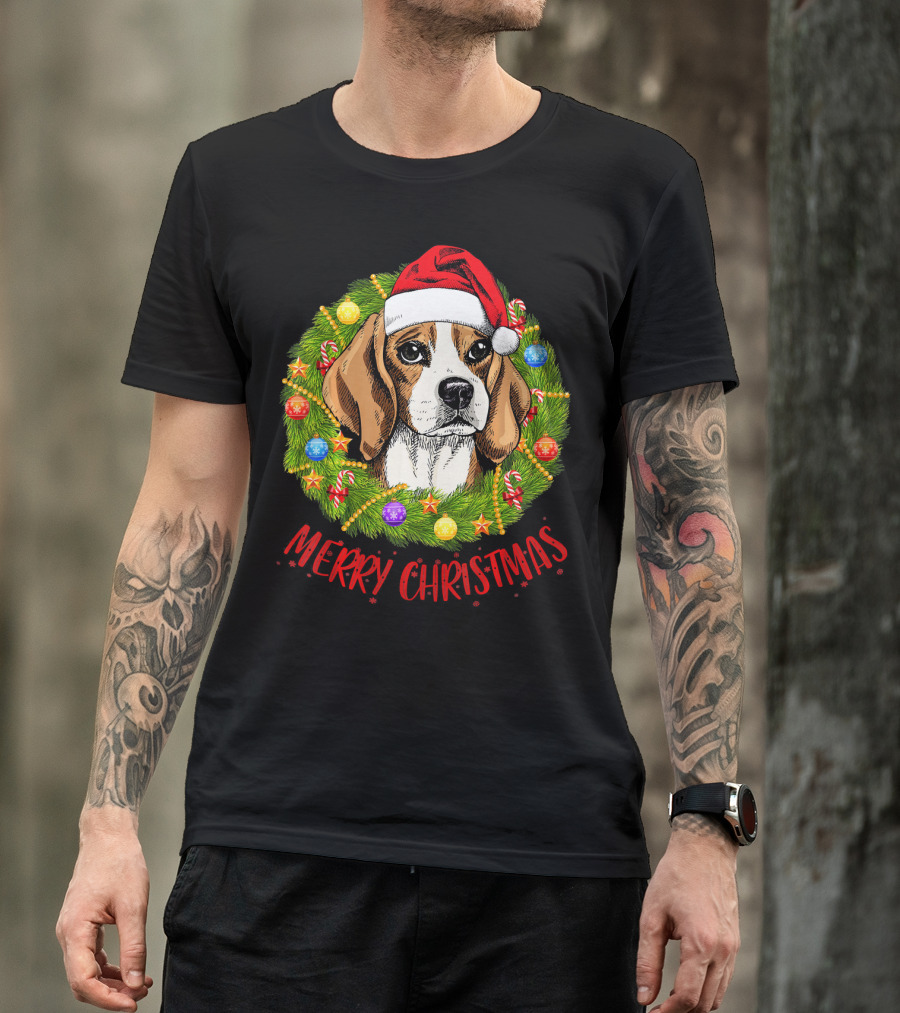 Merry Christmas Beagle Dogs In Santa Hat With Holiday Wreath T-Shirt