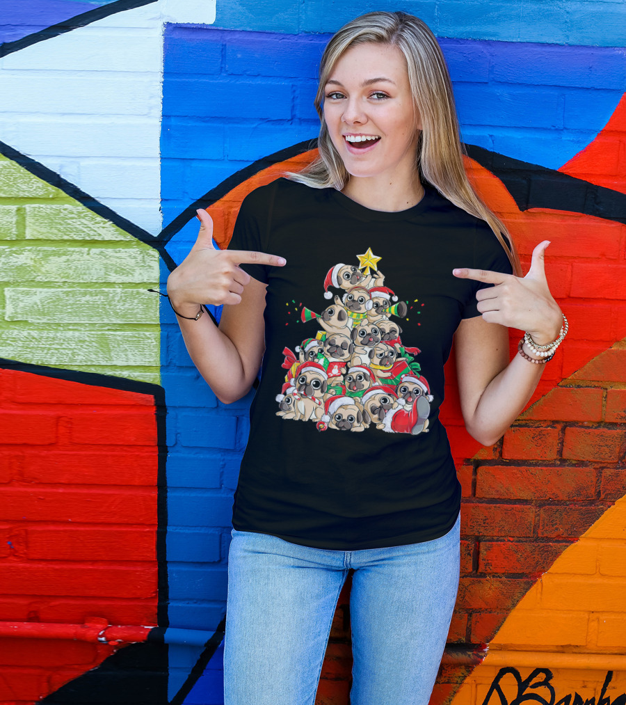 Merry Pugmas Christmas Tree With Pugs In Santa Hats T-Shirt