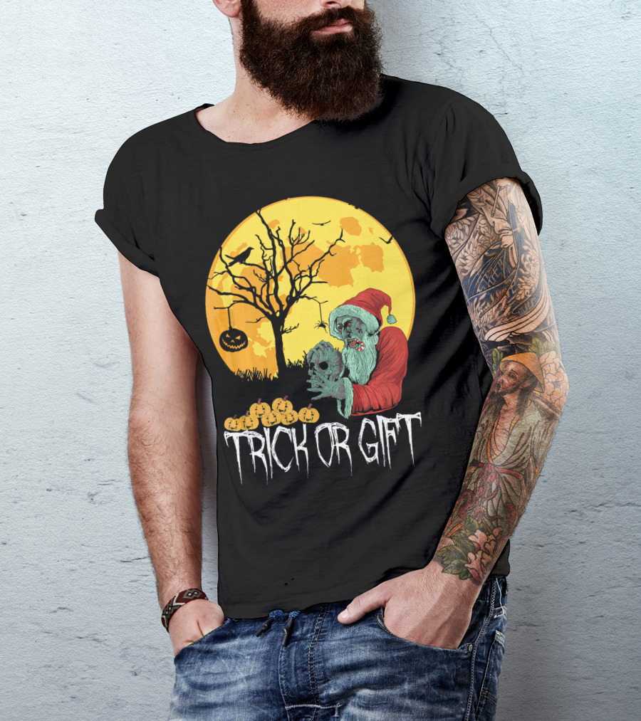 Trick Or Scary Gift Santa Moon Pumpkin Scene T-Shirt