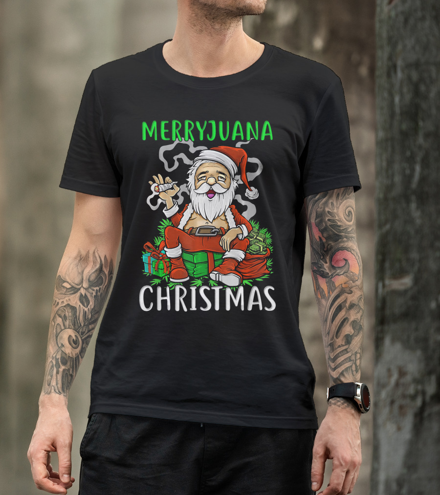 Merryjuana Christmas Santa Claus Smoking Weed T-Shirt