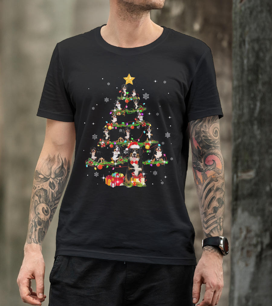 Bernese Mountain Dog Christmas Tree With Santa Hat And Gifts T-Shirt