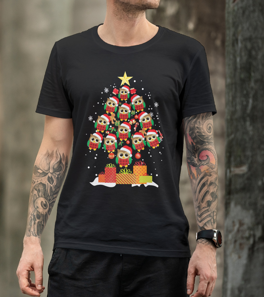 Owl Christmas Tree With Santa Hats And Presents For Owl Lovers T-Shirt