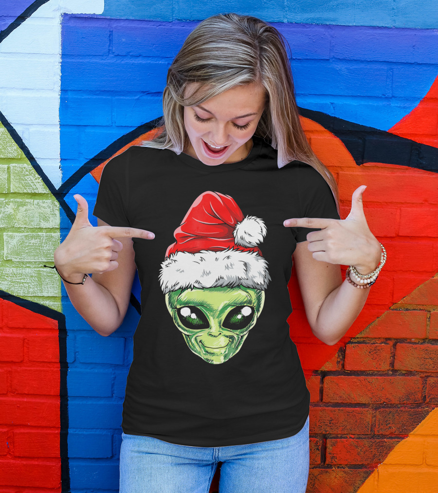 Alien Santa Christmas Hat T-Shirt