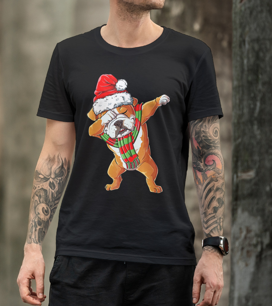 Dabbing English Bulldog Santa Claus With Christmas Hat And Scarf T-Shirt