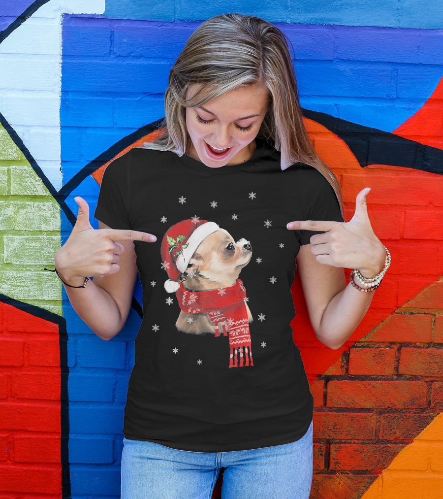 Chihuahua Christmas Cute Chihuahua Lover Festive Santa Hat And Scarf Snowflakes T-Shirt