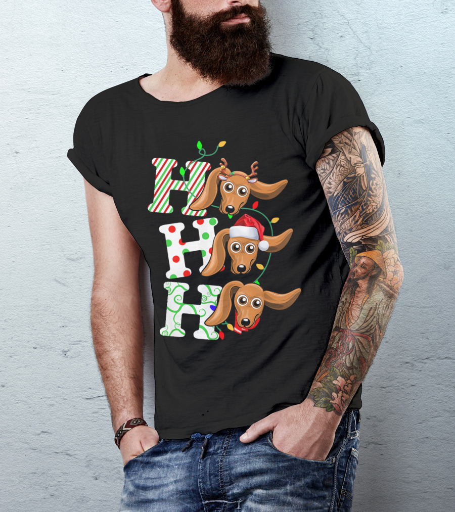 Dachshund Ho Ho Ho Reindeer Antlers Santa Hat Christmas Lights T-Shirt