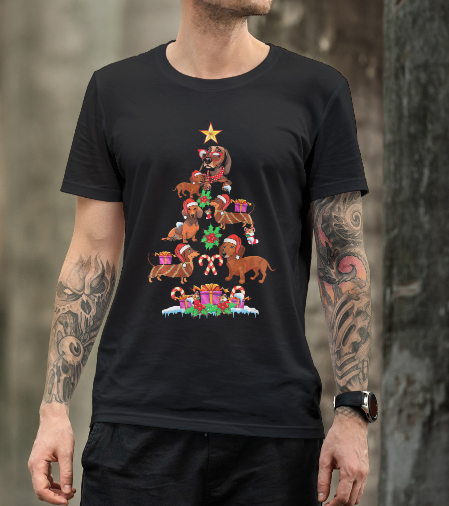 Dachshund Christmas Tree Holiday Design With Cute Dogs And Festive Decorations T-Shirt