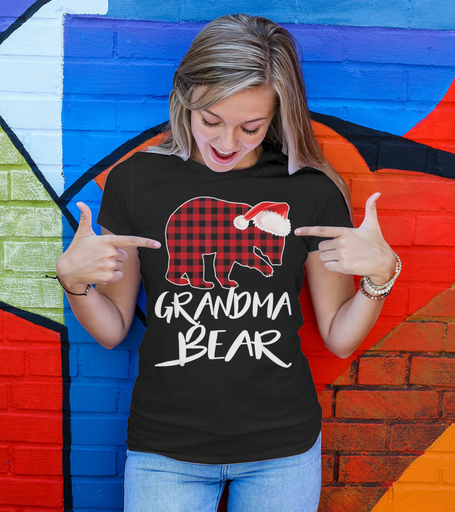 Grandma Bear Red Plaid Santa Hat T-Shirt