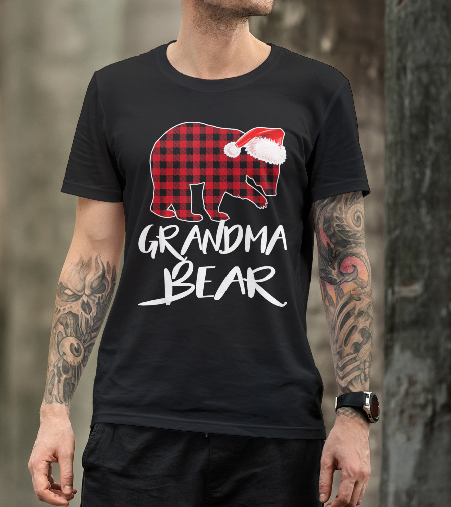 Grandma Bear Red Plaid Santa Hat T-Shirt
