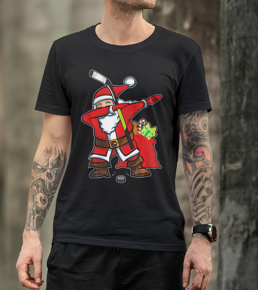 Santa Dabbing With Hockey Stick Christmas Hip Hop With Gifts And Hockey Puck T-Shirt