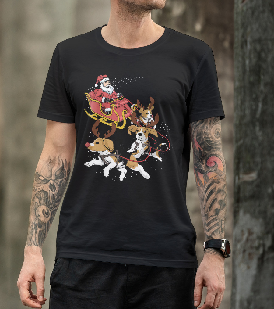 Santa's Sleigh With Beagle Reindeer Trio T-Shirt