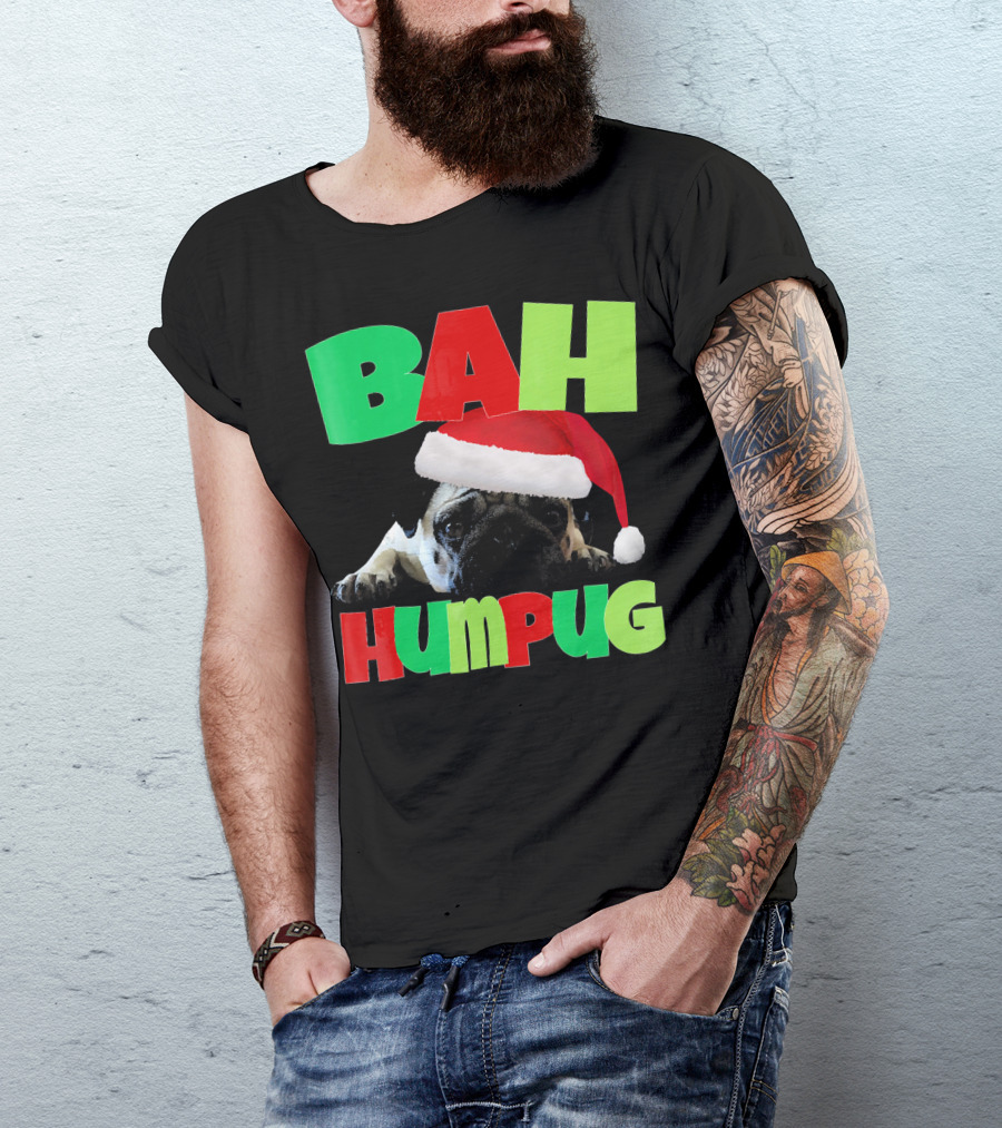 Bah Humpug Santa Hat Funny Grumpy Pug T-Shirt