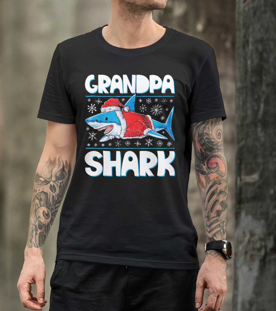 Grandpa Shark In Santa Hat With Snowflakes T-Shirt
