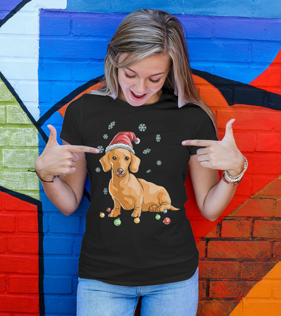 Wiener Dog Dachshund Puppy Santa Hat Snowflakes Holiday T-Shirt