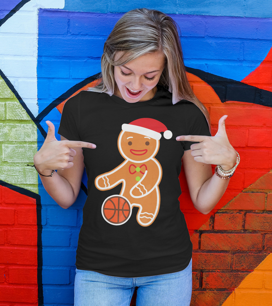 Basketball Gingerbread Player Santa Hat Gingerbread Man T-Shirt
