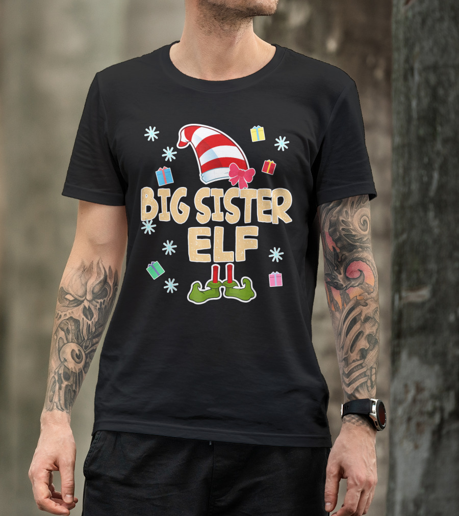 Big Sister Elf With Striped Hat And Gifts T-Shirt