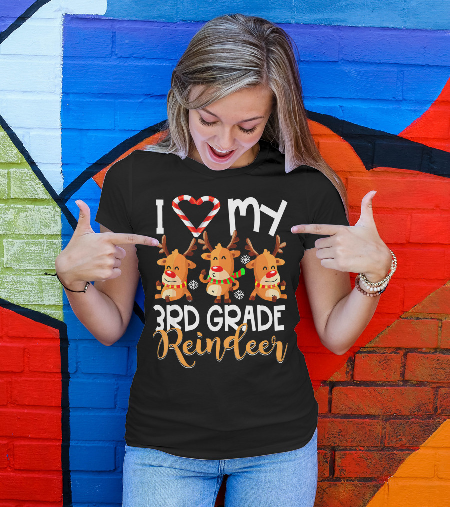 I Love My 3rd Grade Reindeer Christmas Design With Candy Cane Heart And Cute Reindeer Trio T-Shirt