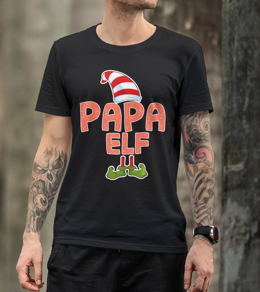 Papa Elf Funny Merry Christmas Striped Hat And Green Shoes T-Shirt
