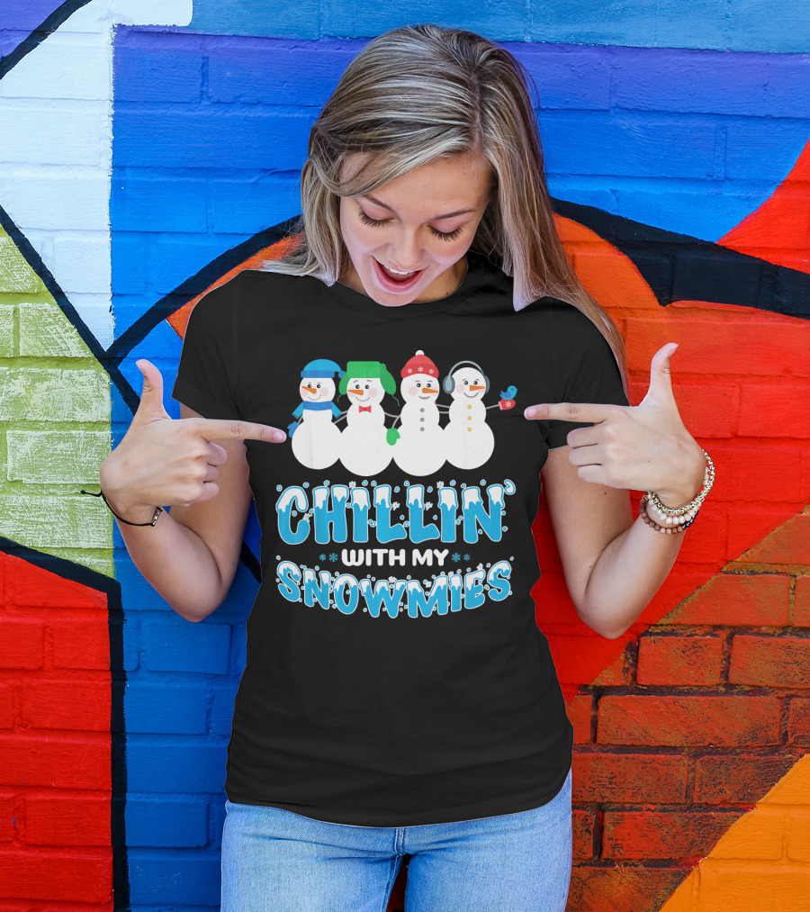 Chillin With My Snowmies Cute Snowman Friends Winter Fun T-Shirt