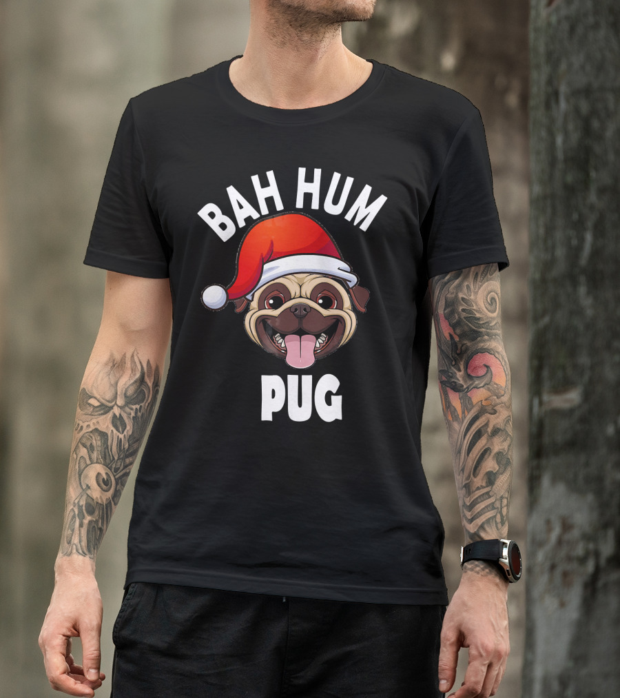 BAH HUM PUG Christmas Pug Lover Santa Hat T-Shirt