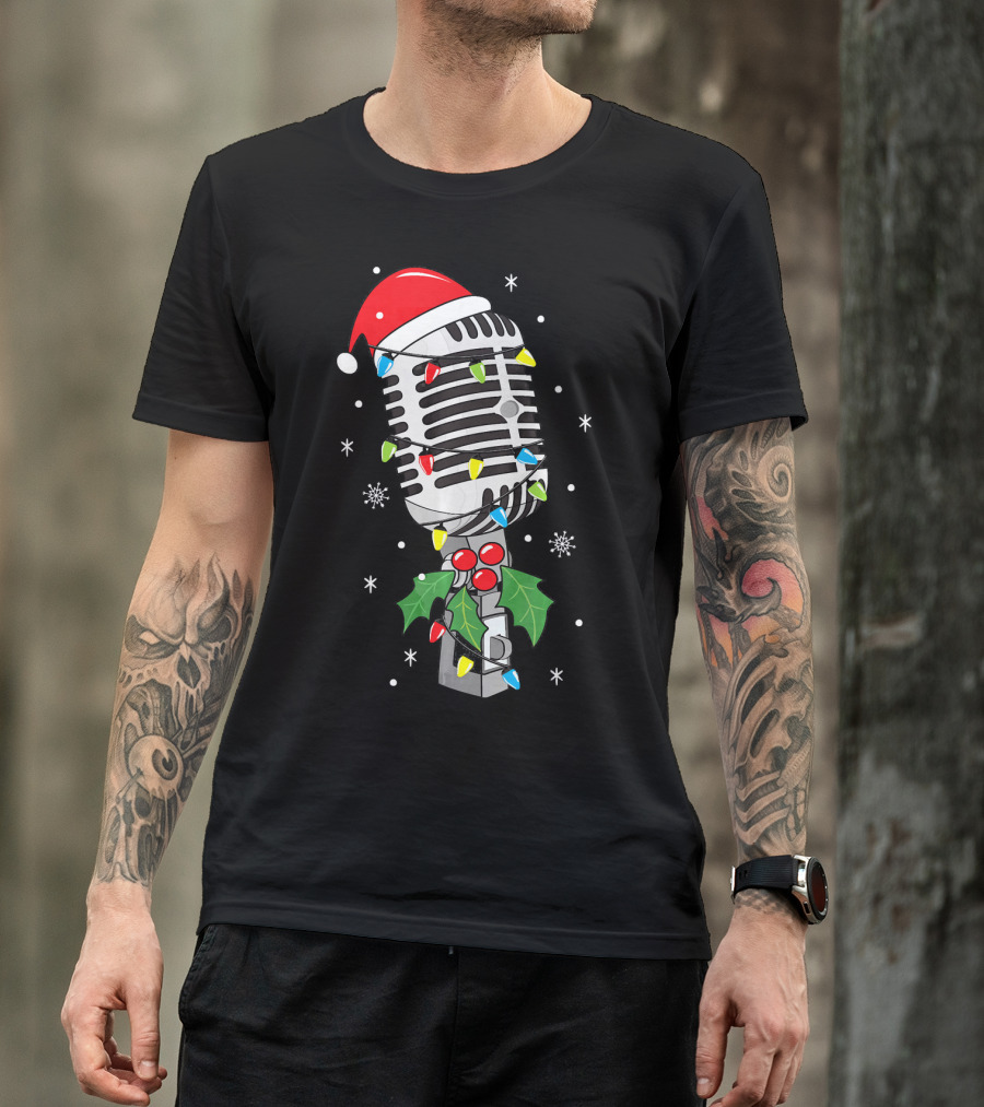 Retro Microphone With Santa Hat And Holiday Lights T-Shirt