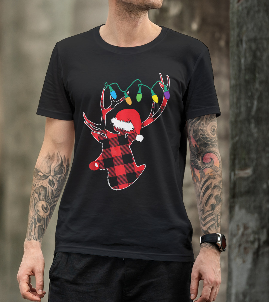 Christmas Deer Santa Hat Buffalo Plaid String Lights T-Shirt