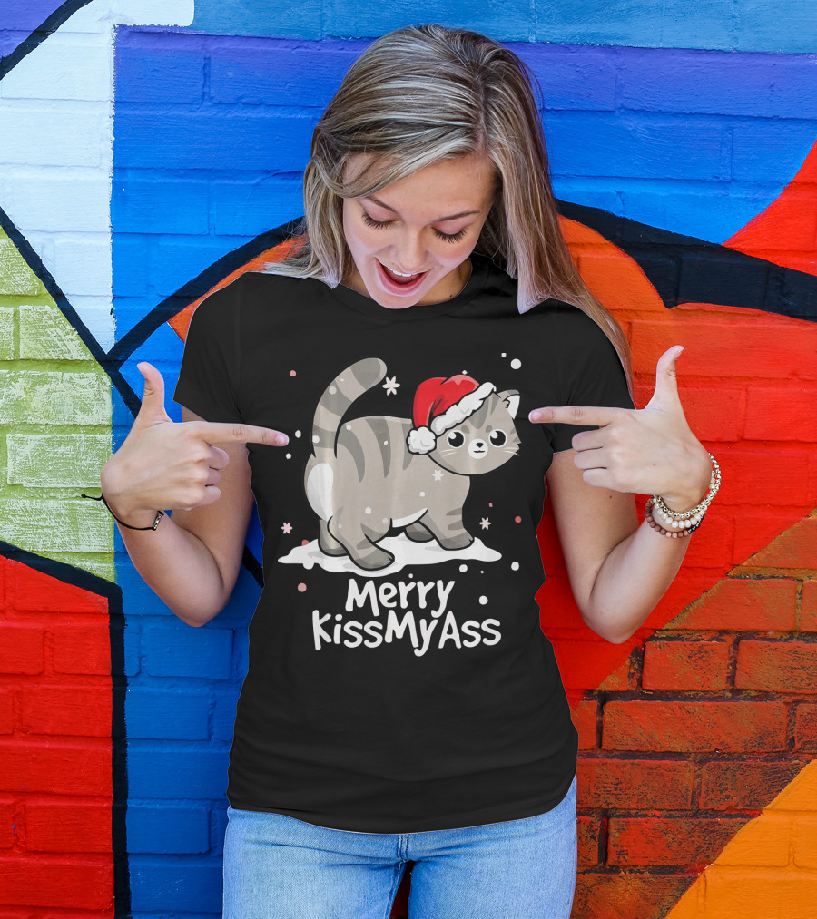 Merry KissMyAss Cat With Santa Hat In Snowflakes T-Shirt