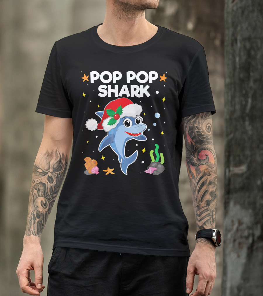 Pop Pop Shark Santa Christmas Grandpa Grandma Ocean T-Shirt