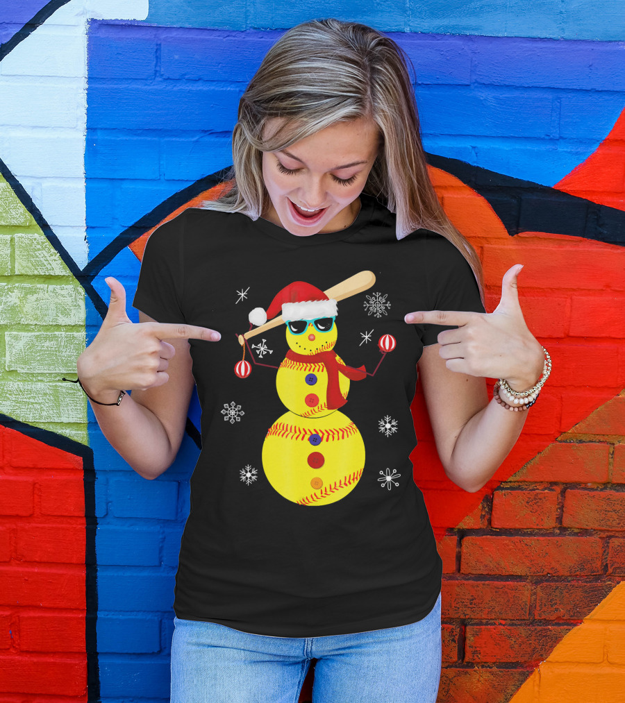 Christmas Softball Snowman With Bat And Santa Hat T-Shirt