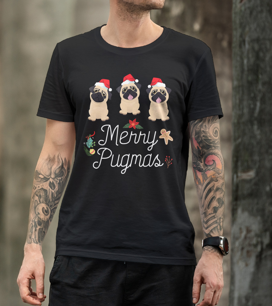 Merry Pugmas Christmas Pugs With Santa Hats And Holiday Decorations T-Shirt