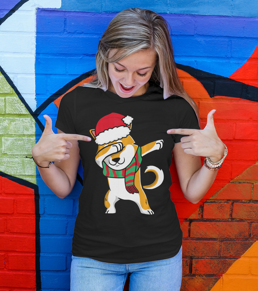 Dabbing Shiba Dog Christmas Santa Hat Scarf T-Shirt