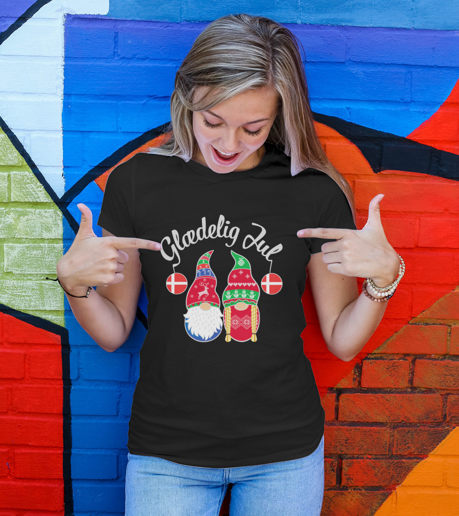 Glaedelig Jul Danish Merry Christmas With Festive Gnomes And Flags T-Shirt