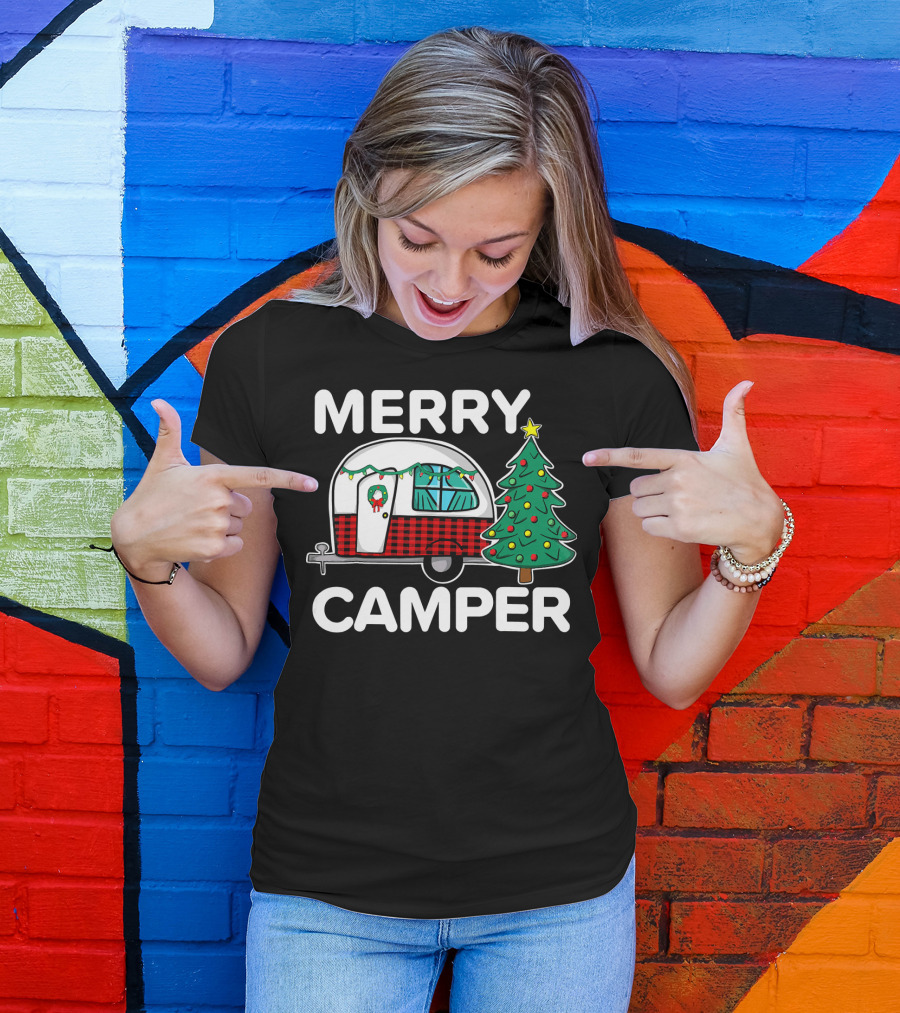 Merry Camper Vintage Camper Christmas Tree Retro Holiday Decor T-Shirt