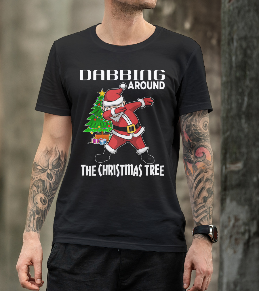 Dabbing Around The Christmas Tree Santa Claus With Presents T-Shirt
