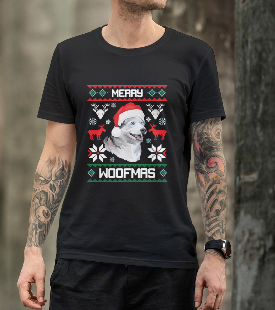 Merry Woofmas Siberian Husky Dog In Santa Hat With Reindeer And Snowflakes T-Shirt