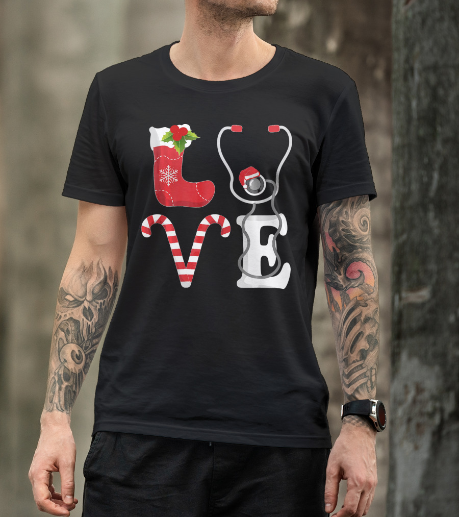 Christmas Nurse Love Santa Stethoscope T-Shirt