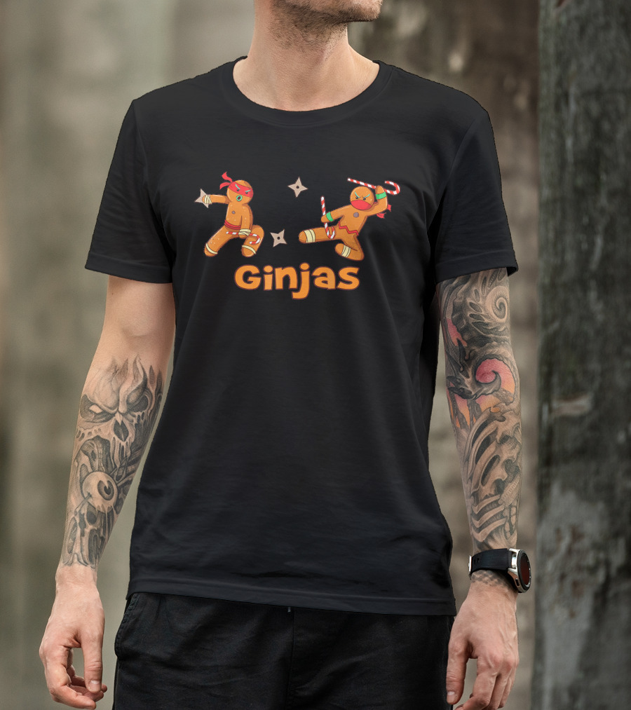 Ginjas Fighting Candy Cane Crew Gingerbr Ninja Gingerbread Cookies T-Shirt