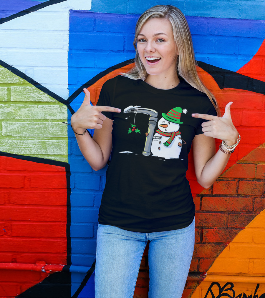 Snowman With Mac 3 Anesthesia Wearing Holiday Hat And Scarf With Holly Decor T-Shirt