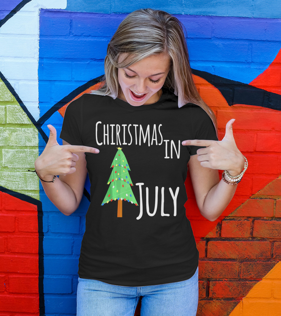 Christmas In July Tree Lights Festive Summer T-Shirt