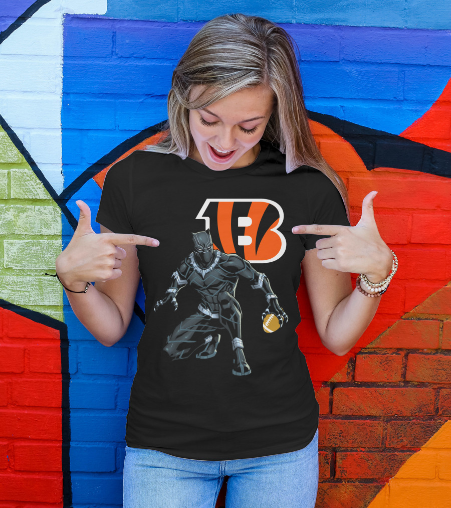 Cincinnati Bengals Black Panther Football T-Shirt
